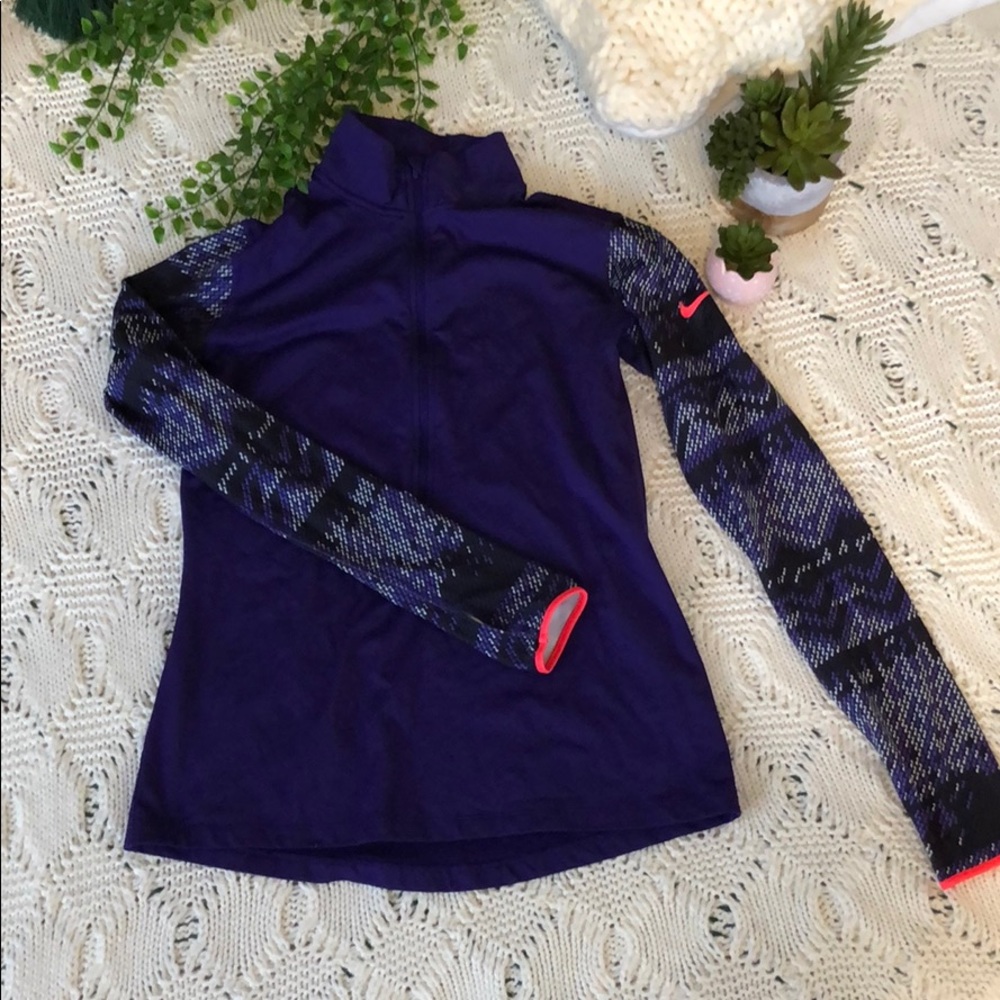 Nike 1/2 zip